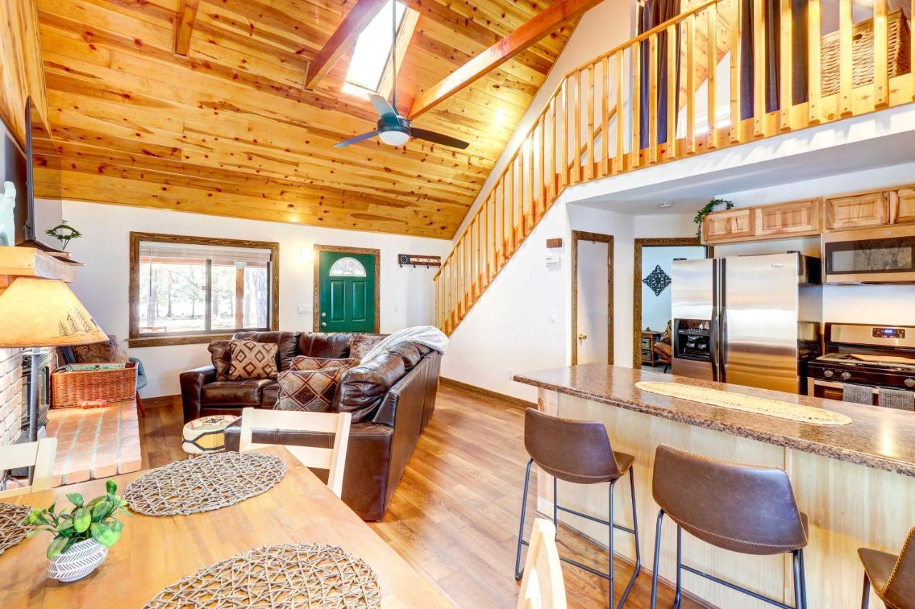 Lakeside Cabin Rental With Hot Tub - Close To Hiking Pinetop-Lakeside Esterno foto